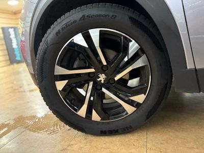 Peugeot 2008 Allure Puretech 100 S&S 6 Vel. 