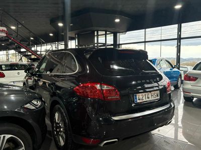Porsche Cayenne 3.0 V6 245CV 