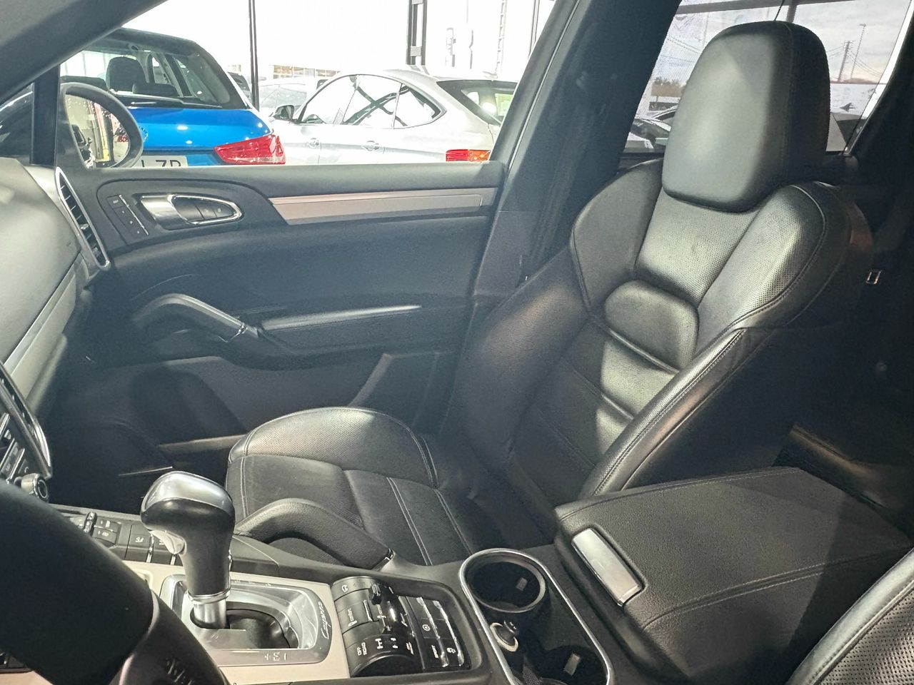 Porsche Cayenne 3.0 V6 245CV  - Foto 2