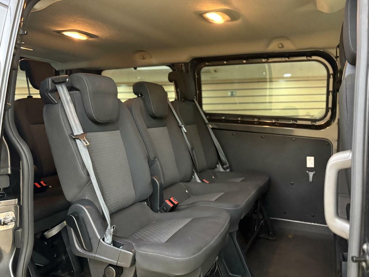 Ford Transit Custom KOMBI 2.0 TDCI 96KW 320 L1 TREND  - Foto 2