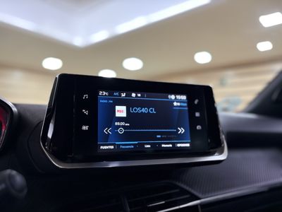 Peugeot 2008 Allure Puretech 100 S&S 6 Vel. 