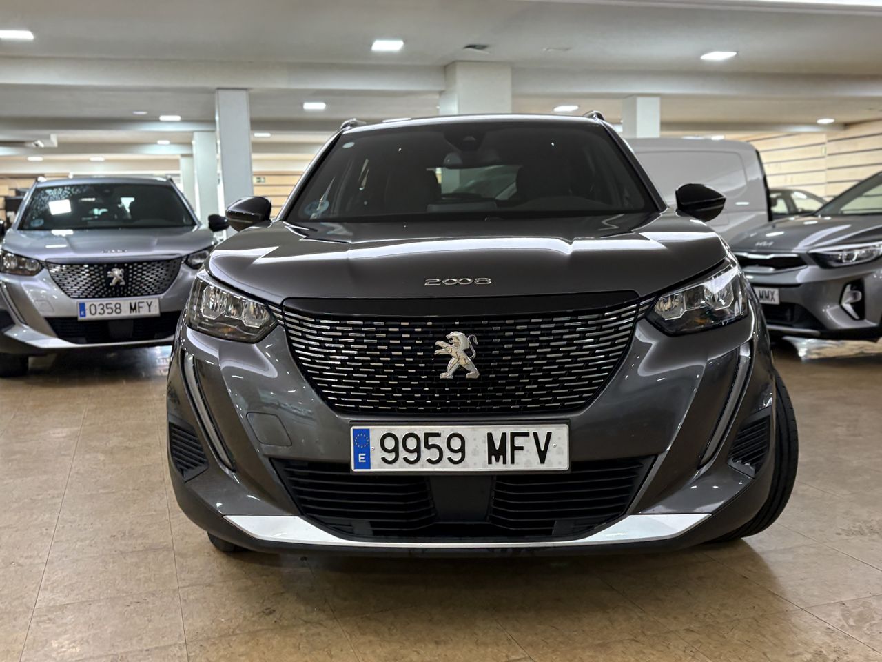 Peugeot 2008 Allure Puretech 100 S&S 6 Vel.  - Foto 2