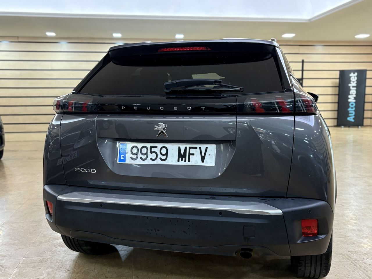 Peugeot 2008 Allure Puretech 100 S&S 6 Vel.  - Foto 2