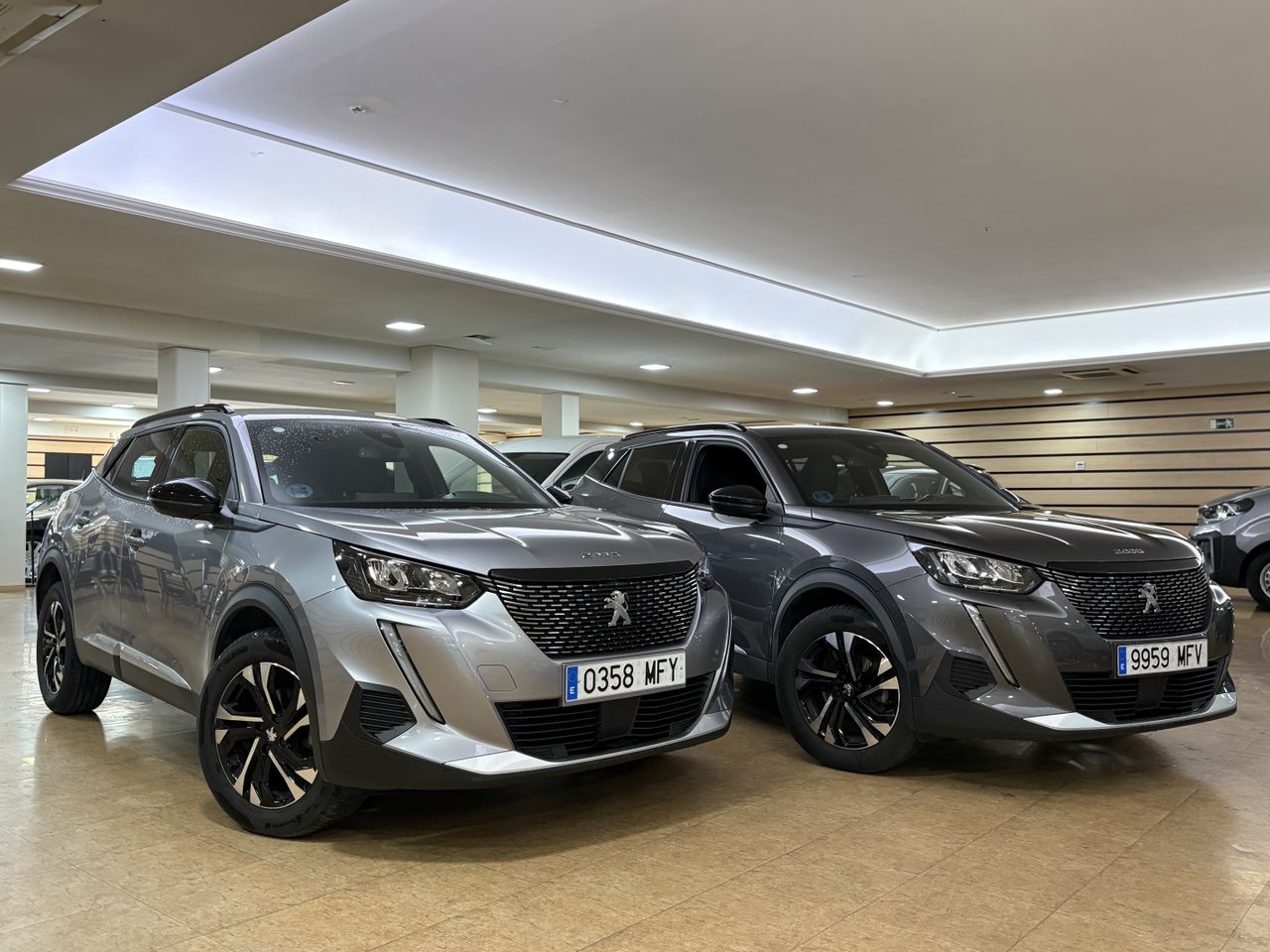 Peugeot 2008 Allure Puretech 100 S&S 6 Vel.  - Foto 2
