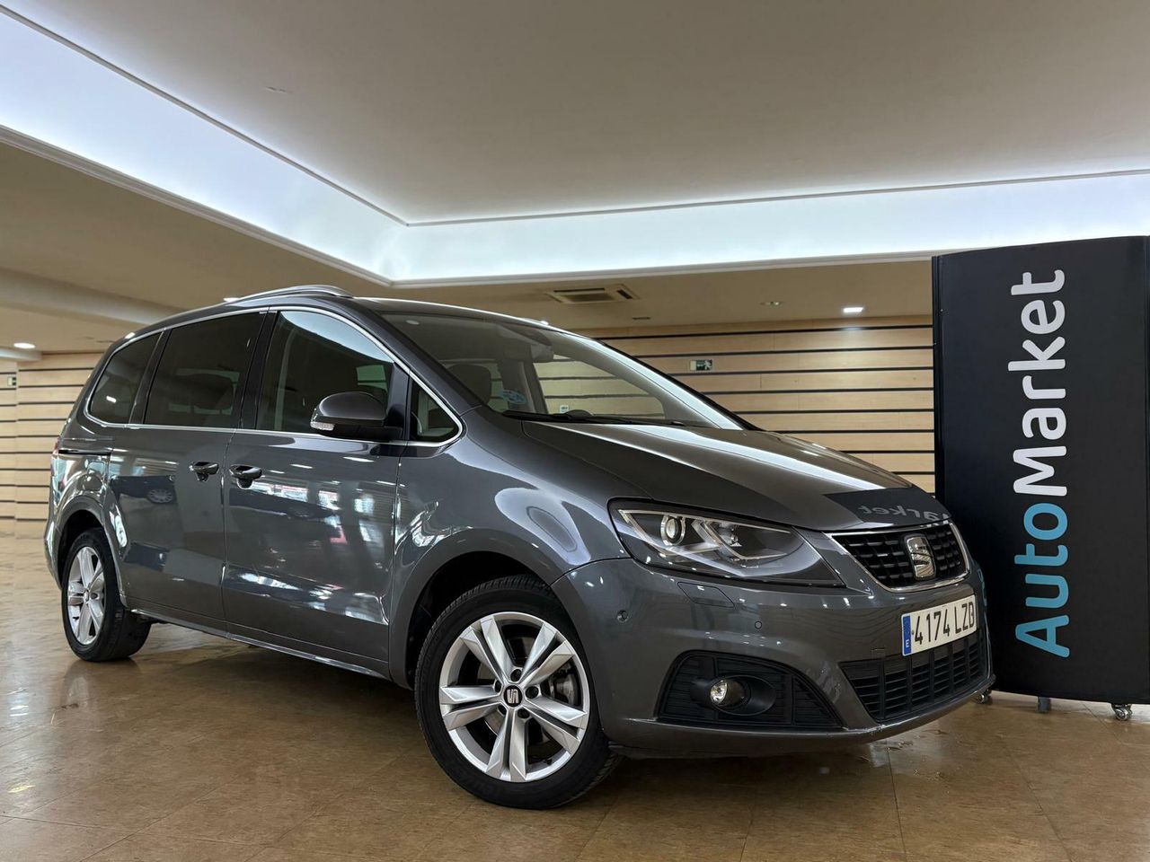 Seat Alhambra EXLGO	1.4 TSI 110KW DSG S/S EXCELLEN GO PUERTAS ELECTRICAS - Foto 2