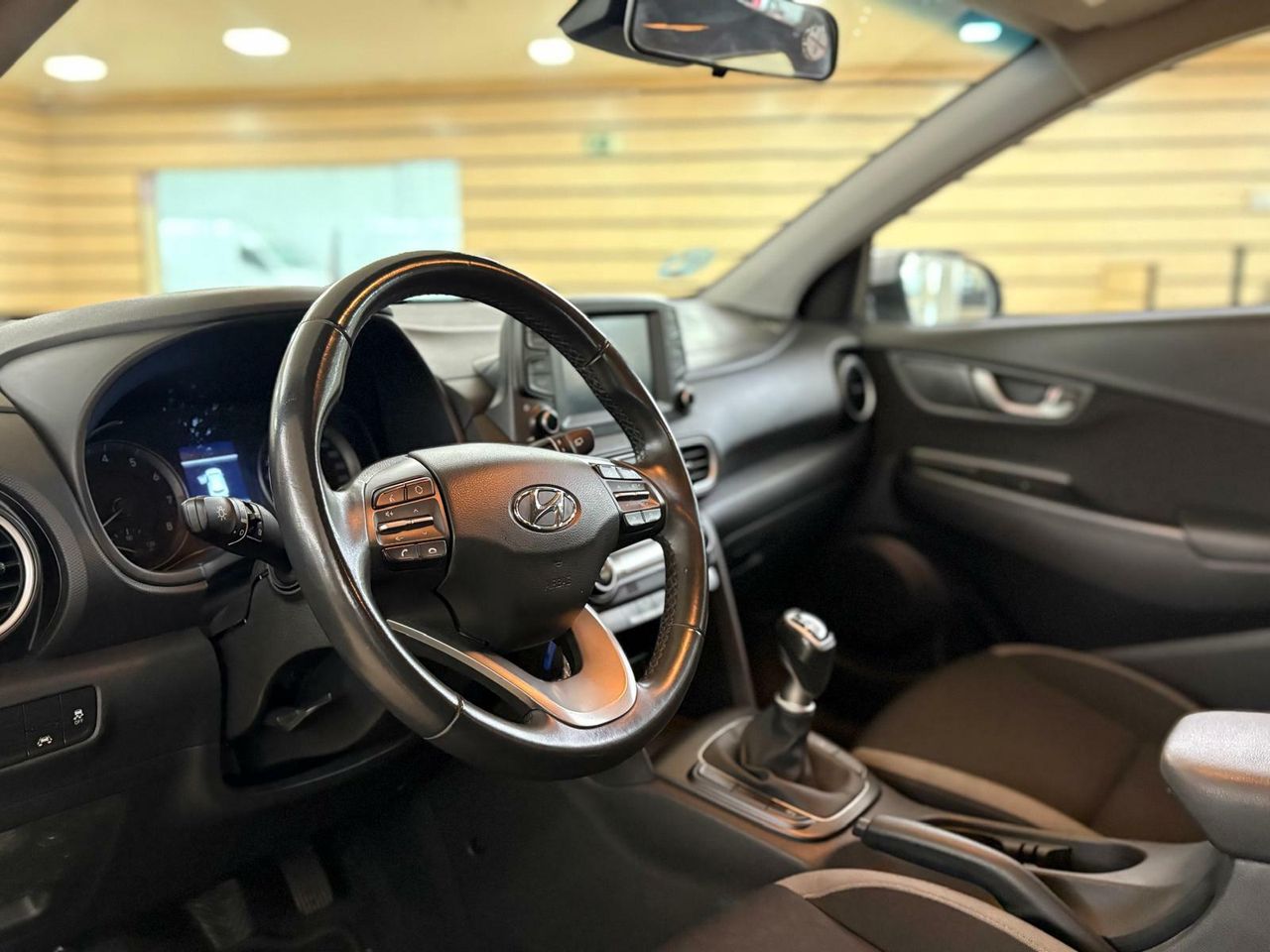 Hyundai Kona KONA TGDI 1.0 120CV 4X2 KLASS  - Foto 2