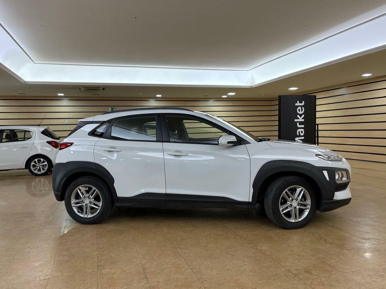 Hyundai Kona KONA TGDI 1.0 120CV 4X2 KLASS  - Foto 2