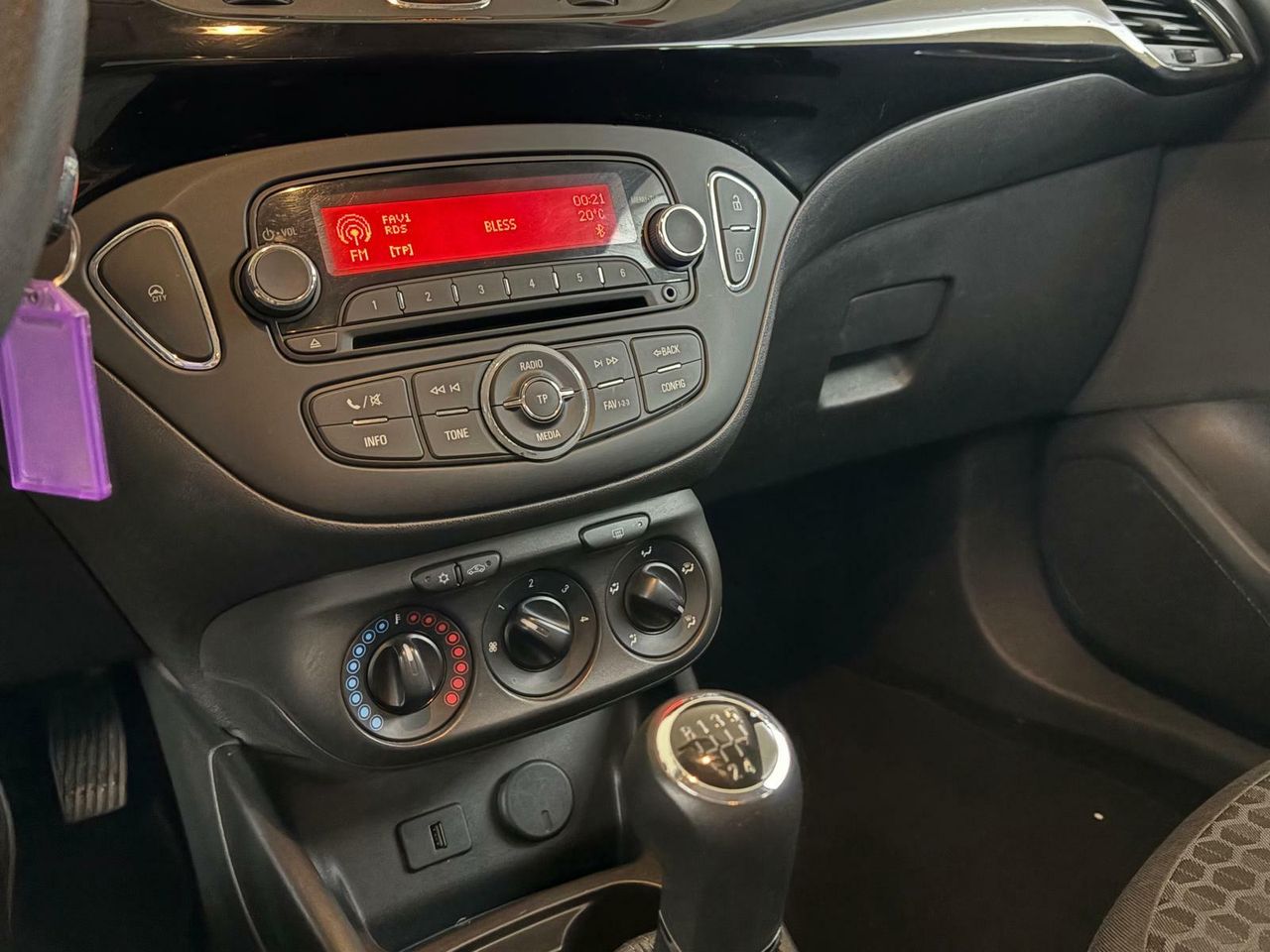 Opel Corsa 1.2 70CV  - Foto 2