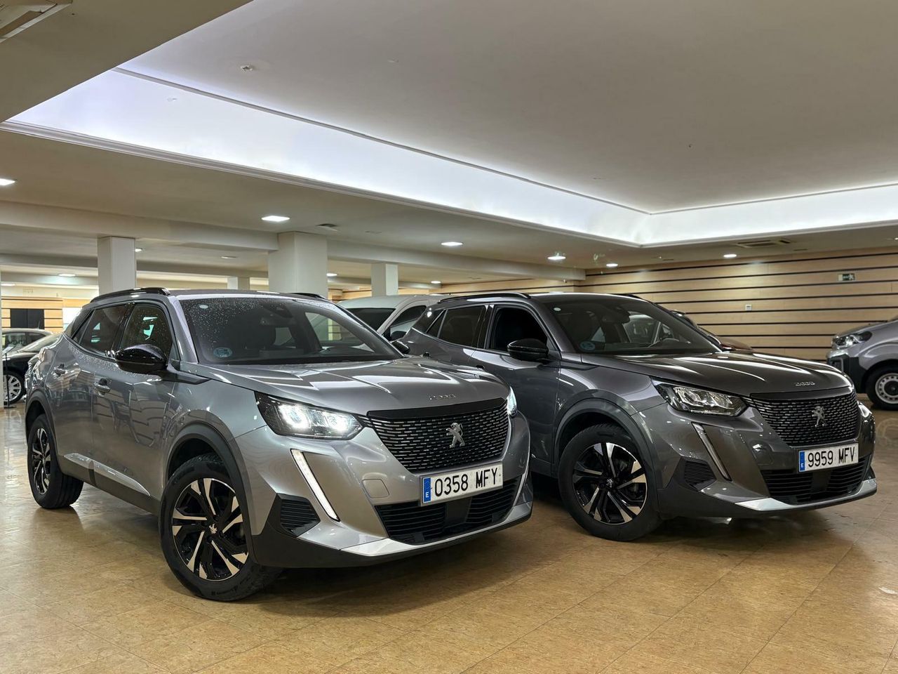 Peugeot 2008 Allure Puretech 100 S&S 6 Vel.  - Foto 2
