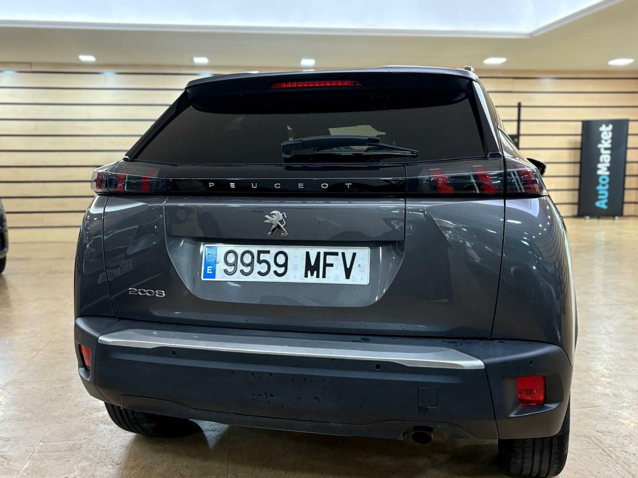 Peugeot 2008 Allure Puretech 100 S&S 6 Vel.  - Foto 2