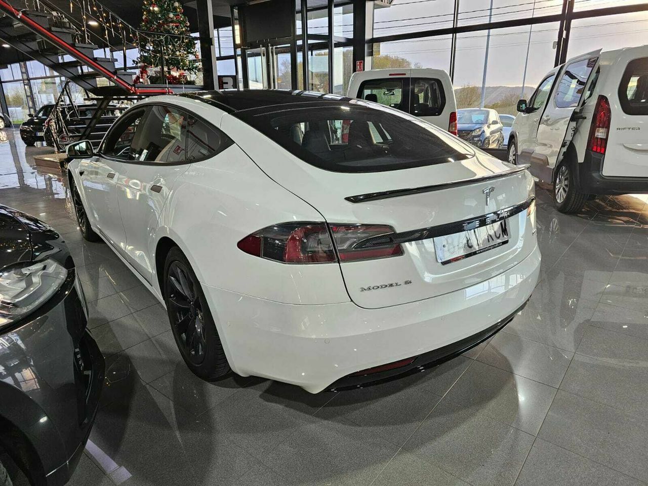 Tesla Model  S 100 BATERIA 580 KM  - Foto 2
