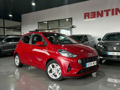 Hyundai i10 TECNO 1000 Llantas de aleación, LED diurnos, color bicolor opcional, pantalla 8″, antinieblas