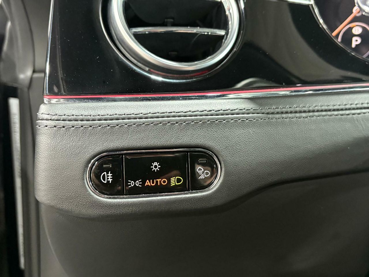 Bentley Continental GT Mulliner Blackline FIRST EDITION 635CV / BELUGA  2019 BENTLEY CONTINENTAL W12 BELUGA - Foto 2