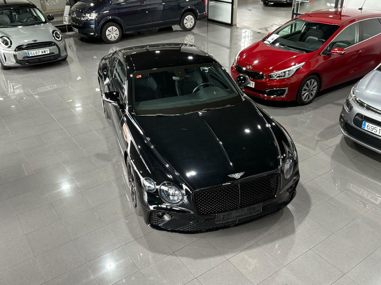 Bentley Continental GT Mulliner Blackline FIRST EDITION 635CV / BELUGA  2019 BENTLEY CONTINENTAL W12 BELUGA - Foto 2