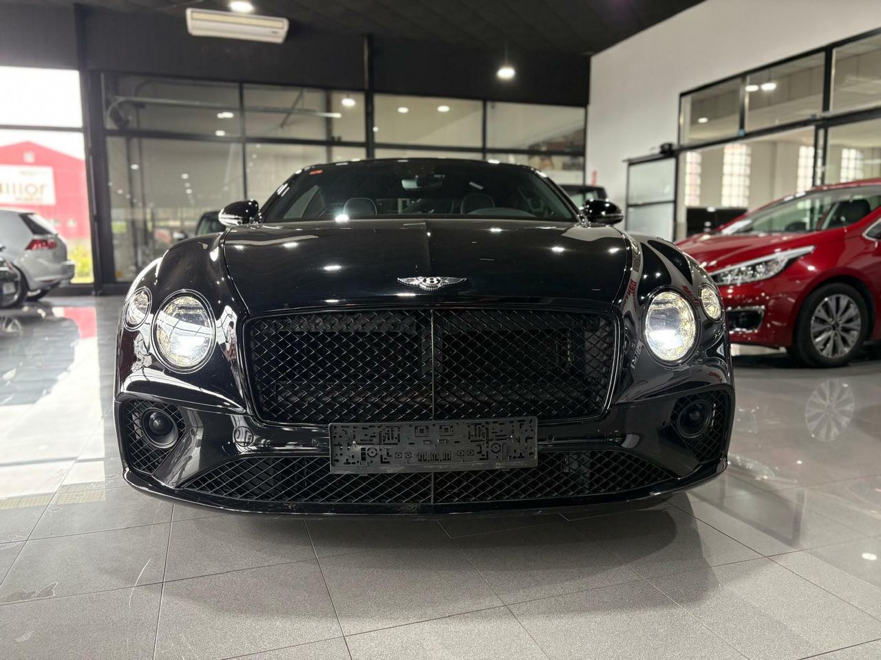 Bentley Continental GT Mulliner Blackline FIRST EDITION 635CV / BELUGA  2019 BENTLEY CONTINENTAL W12 BELUGA - Foto 2