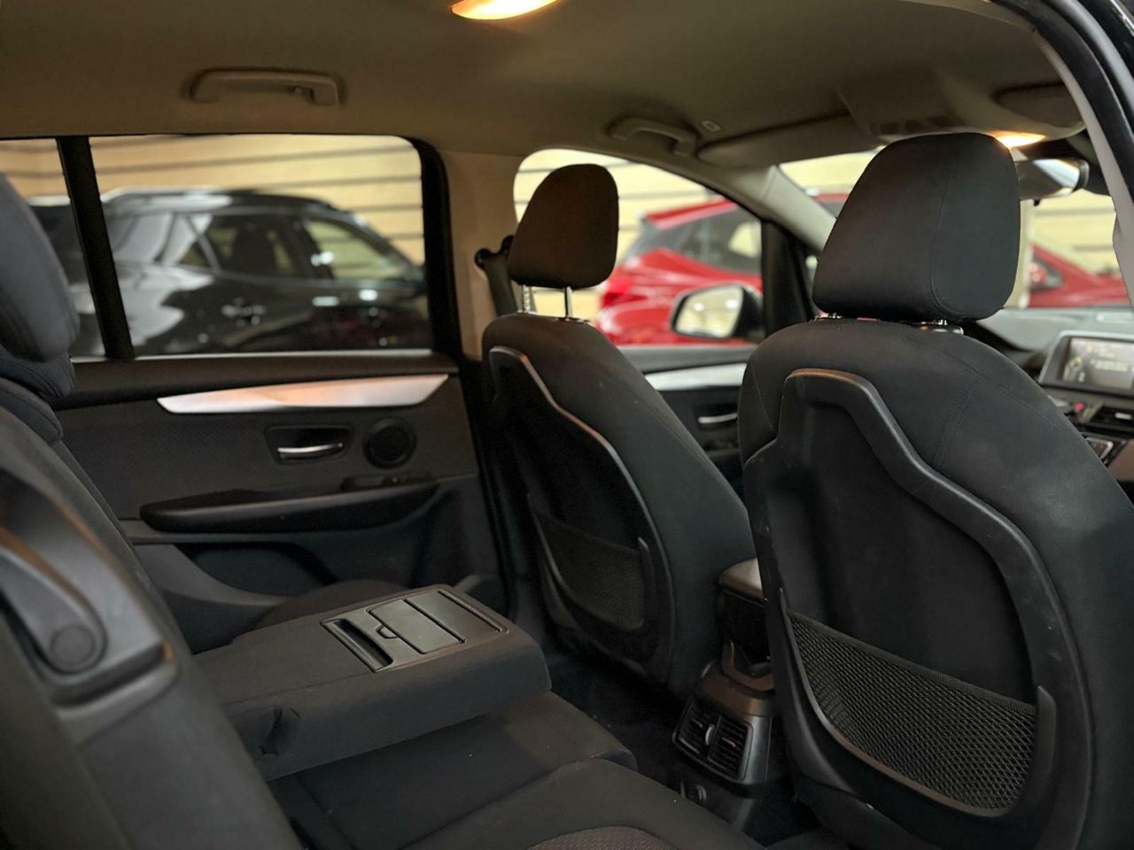 BMW Serie 2 Gran Tourer 218 d 7 plazas  - Foto 2