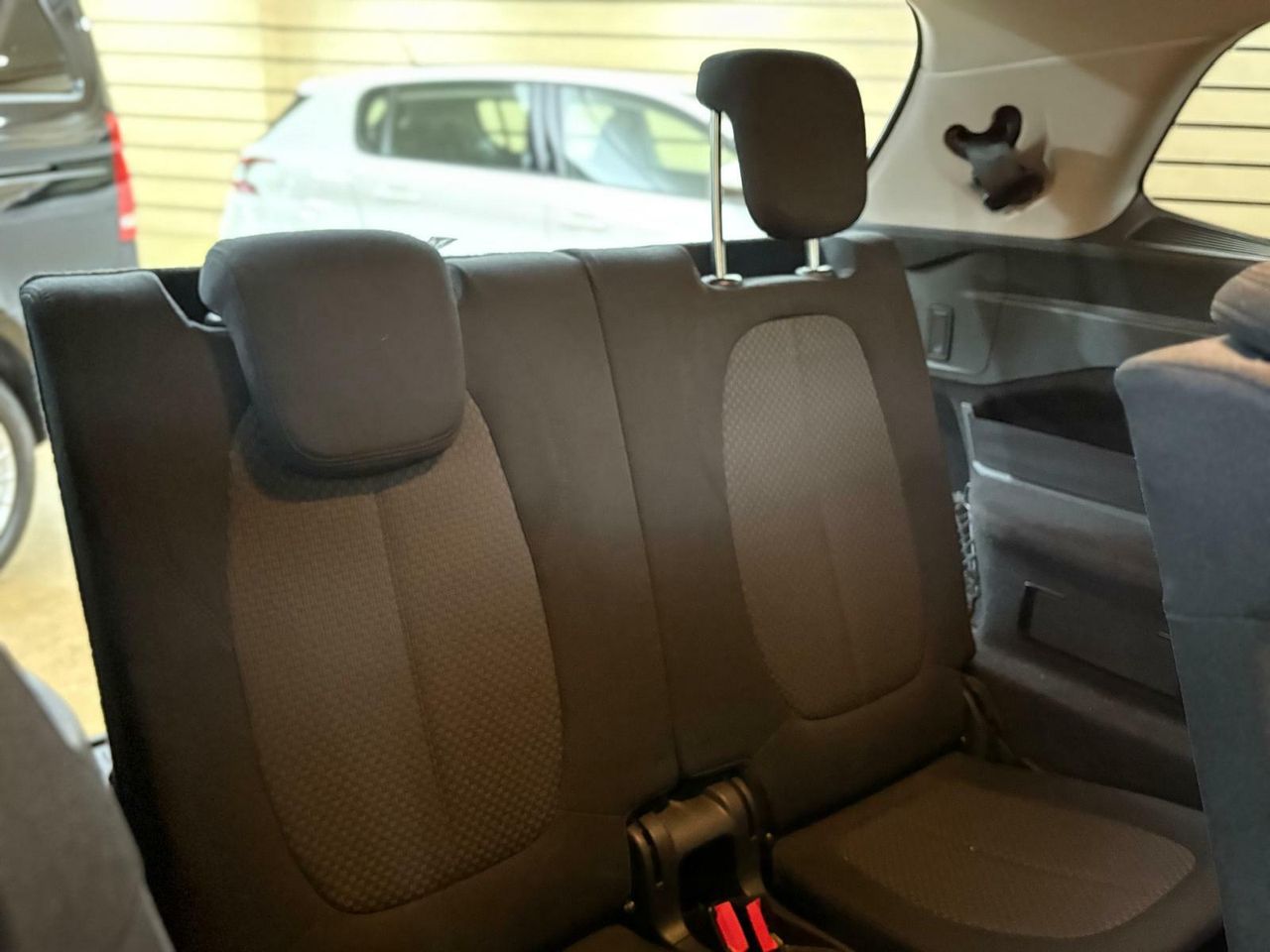 BMW Serie 2 Gran Tourer 218 d 7 plazas  - Foto 2