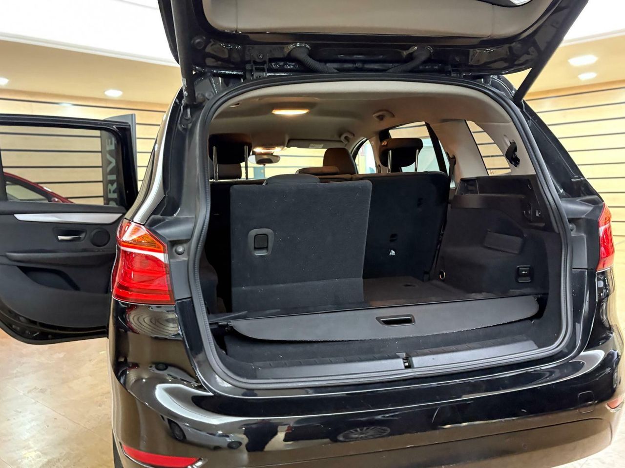 BMW Serie 2 Gran Tourer 218 d 7 plazas  - Foto 2