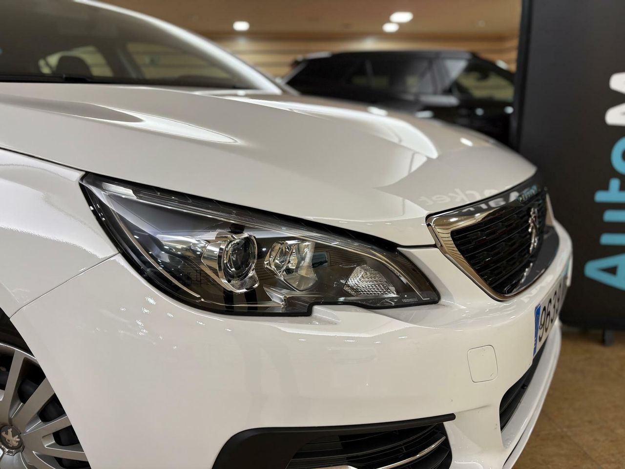 Peugeot 308 Business Line 1.2 PureTech 81KW (110CV)  - Foto 2