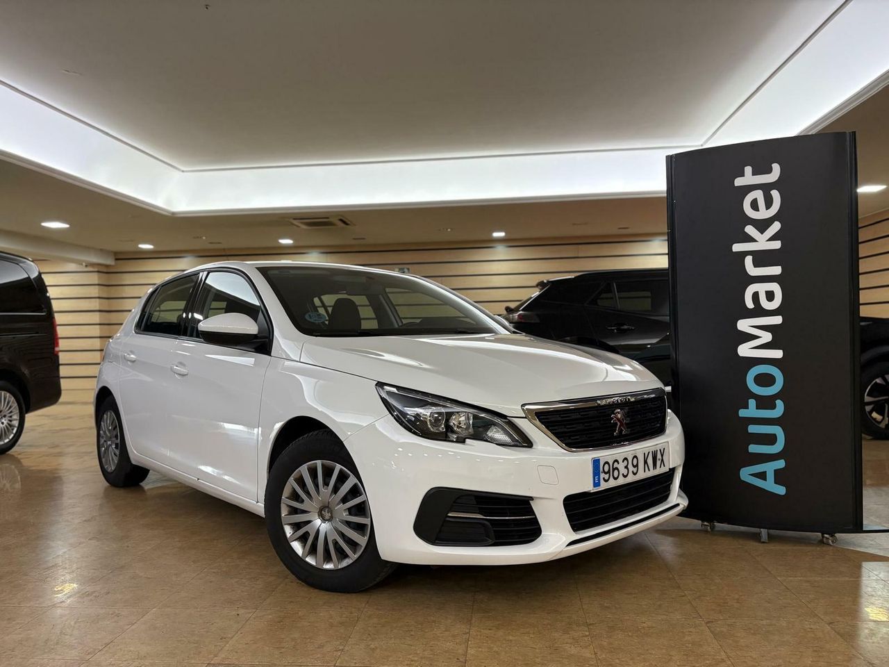 Peugeot 308 Business Line 1.2 PureTech 81KW (110CV)  - Foto 2