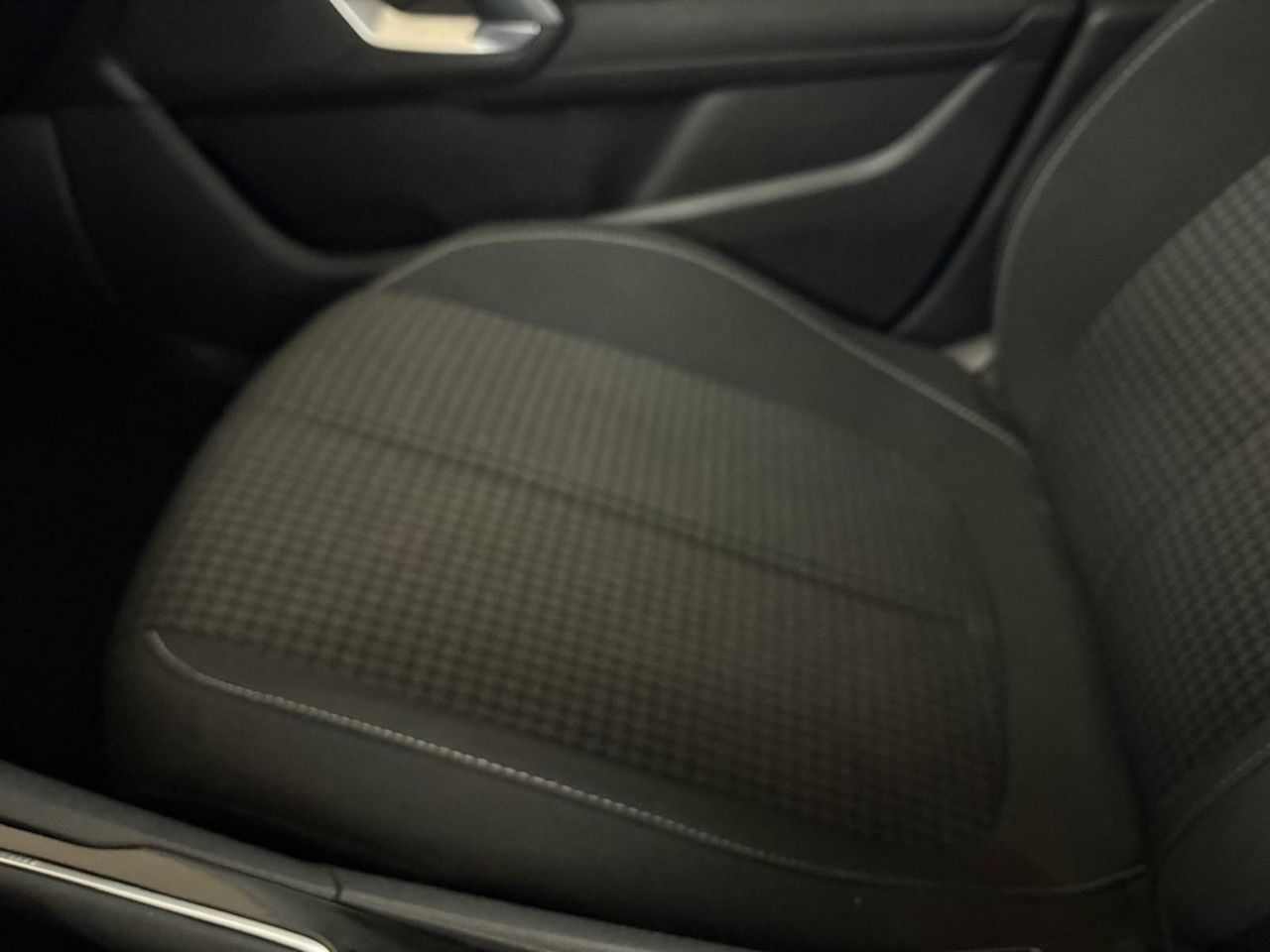 Peugeot 308 Business Line 1.2 PureTech 81KW (110CV)  - Foto 2