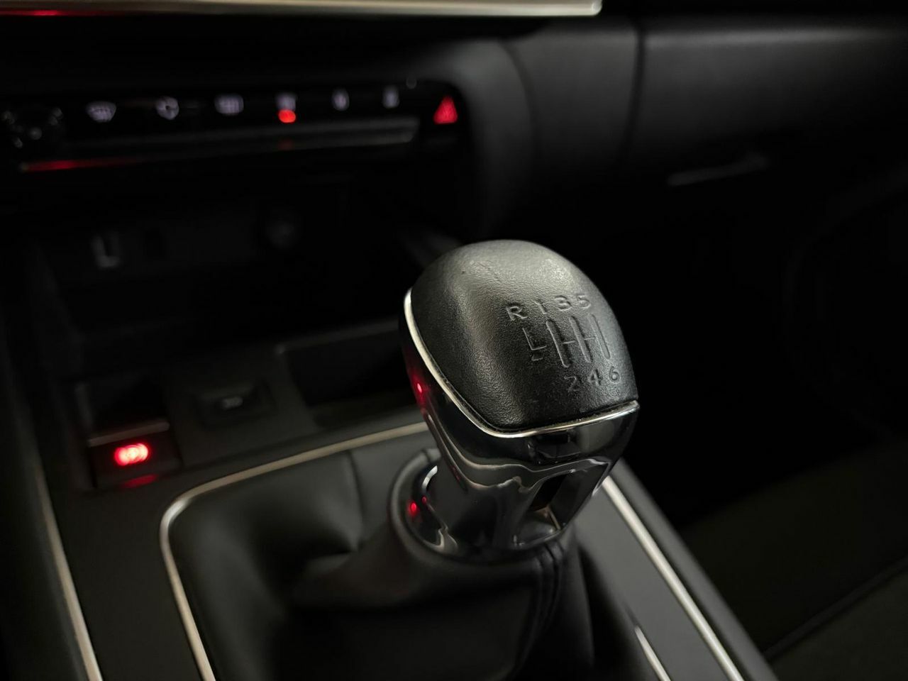 Citroën C5 Aircross PureTech 130cv PLUS MANUAL Gasolina - Foto 2