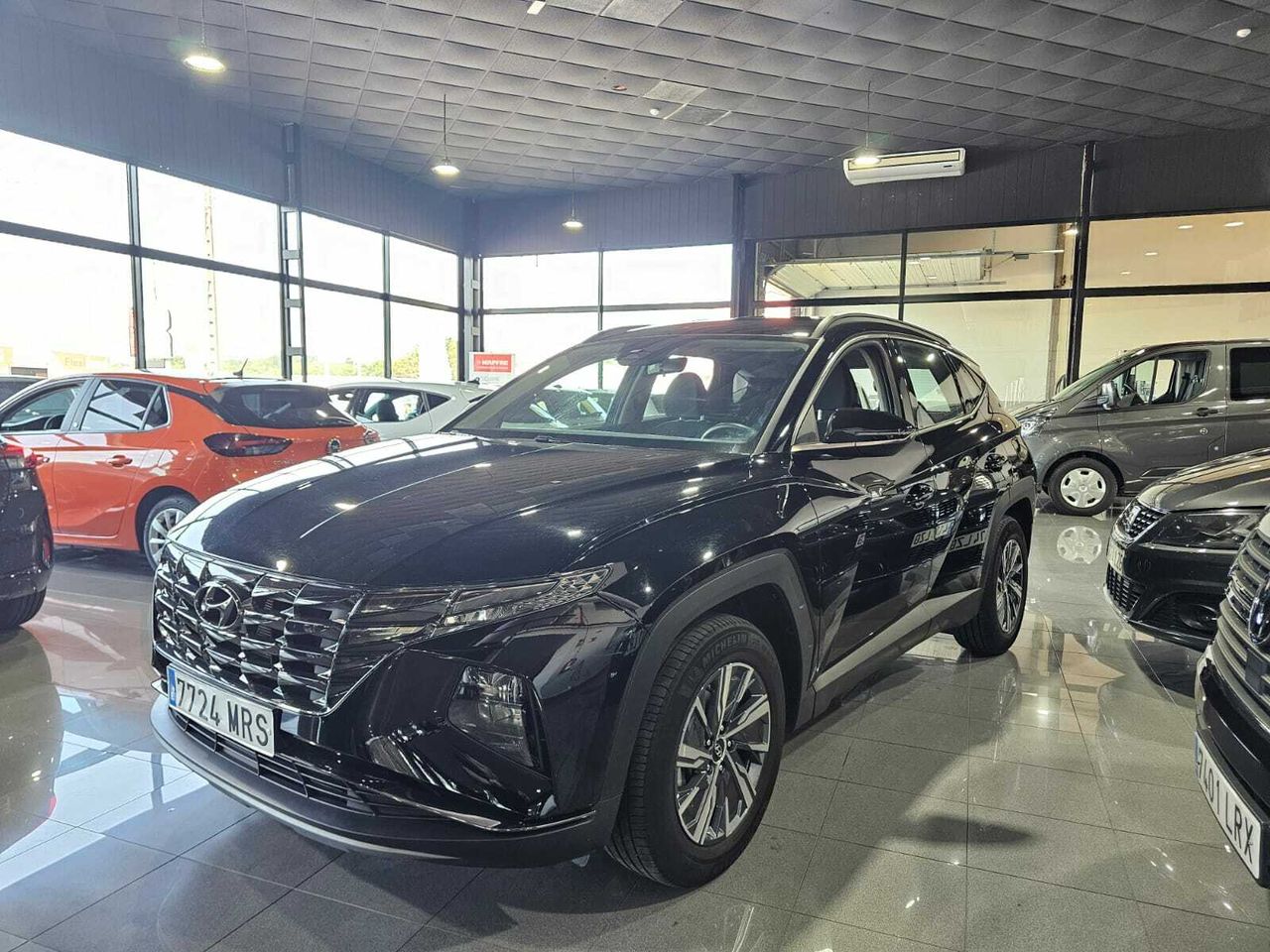 Hyundai Tucson 1.6 CRDI 85KW (115CV) MAXX  - Foto 2