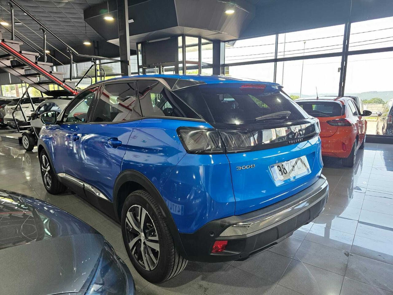 Peugeot 3008 ALLURE 130CV EAT8 PURETECH AUTOMATICO - Foto 2