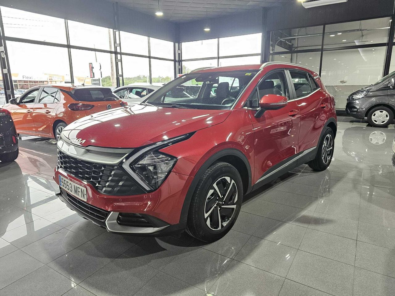 Kia Sportage DRIVH	1.6 T-GDI HEV 171KW (230CV) DRIVE 4X2  - Foto 2