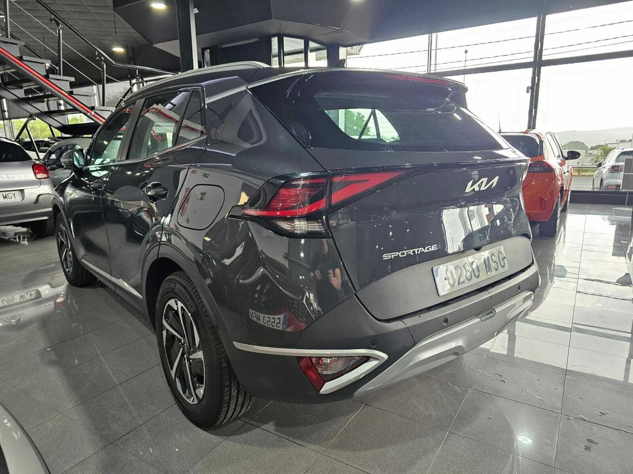 Kia Sportage DRIVH	1.6 T-GDI MHEV 110KW (150CV) DRIVE 4X2  - Foto 2