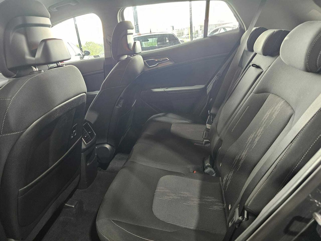 Kia Sportage DRIVH	1.6 T-GDI MHEV 110KW (150CV) DRIVE 4X2  - Foto 2