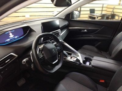 Peugeot 5008 ALLUR	1.2 PURETECH 96KW S&S ALLURE EAT8 