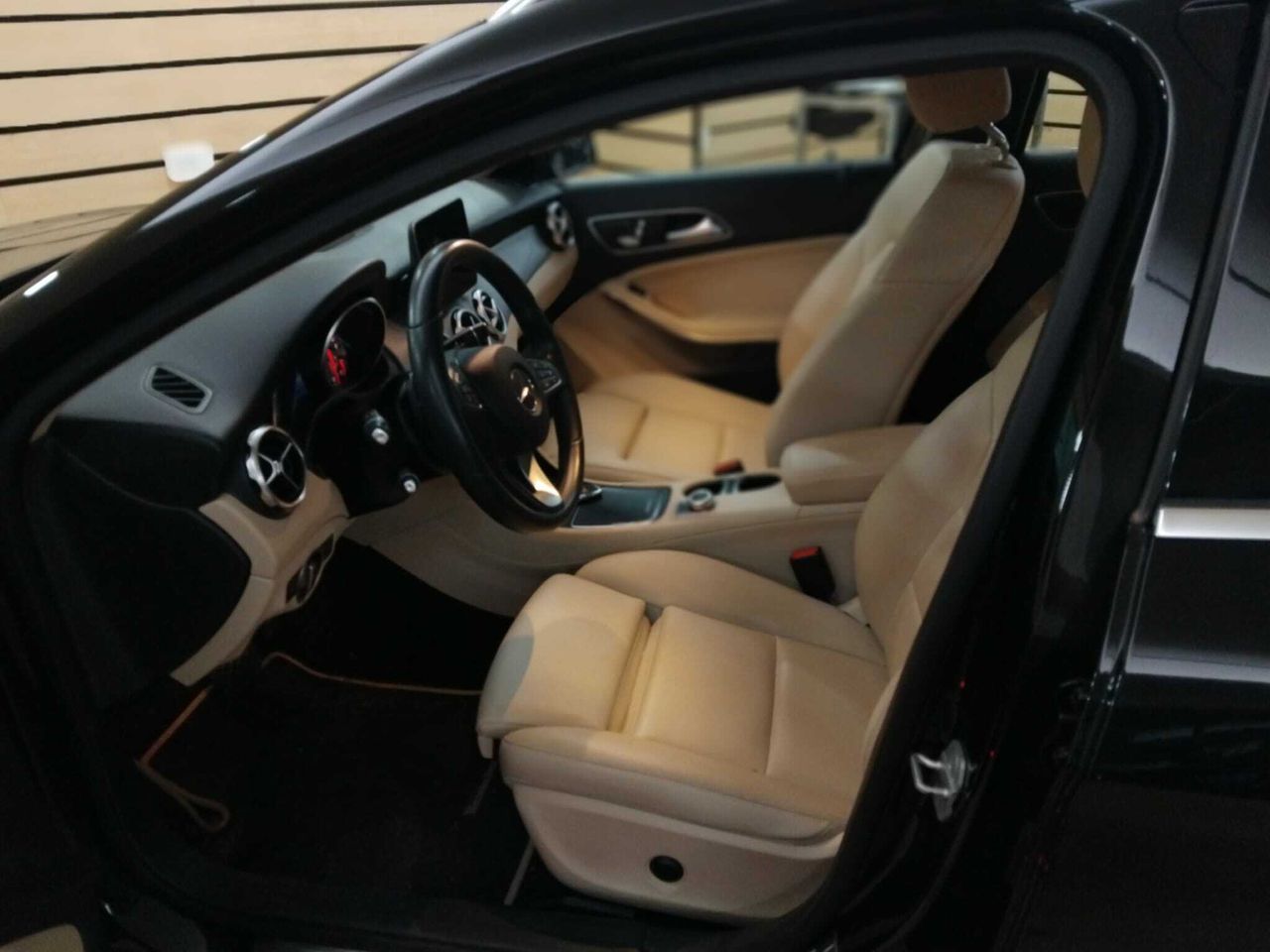 Mercedes GLA 200 cdi 7G - DCT 7G  - Foto 2