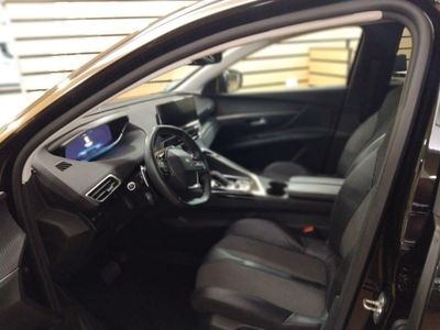 Peugeot 5008 ALLUR	1.2 PURETECH 96KW S&S ALLURE EAT8 