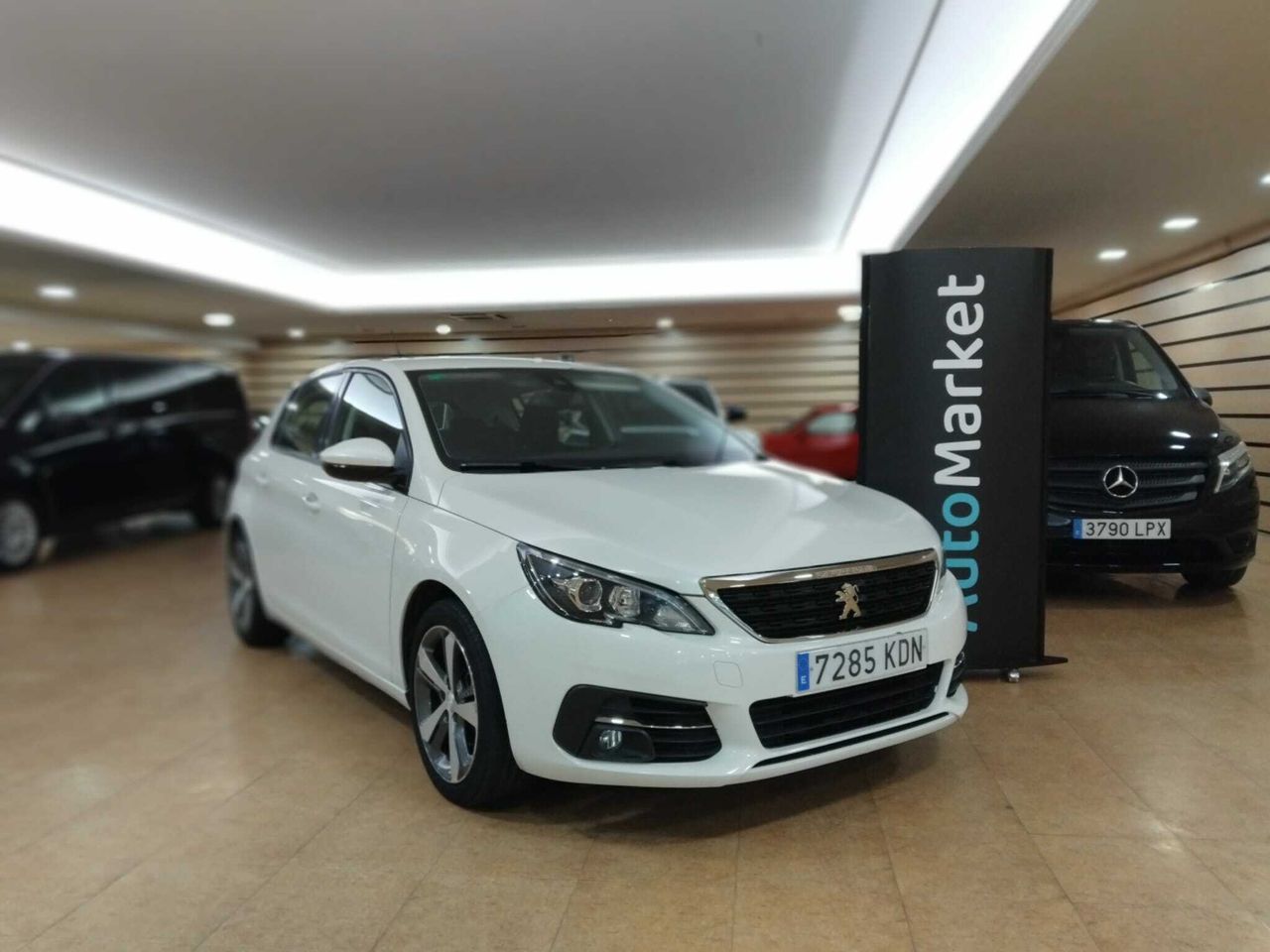Peugeot 308 active 130cv puretech 6v - Foto 2