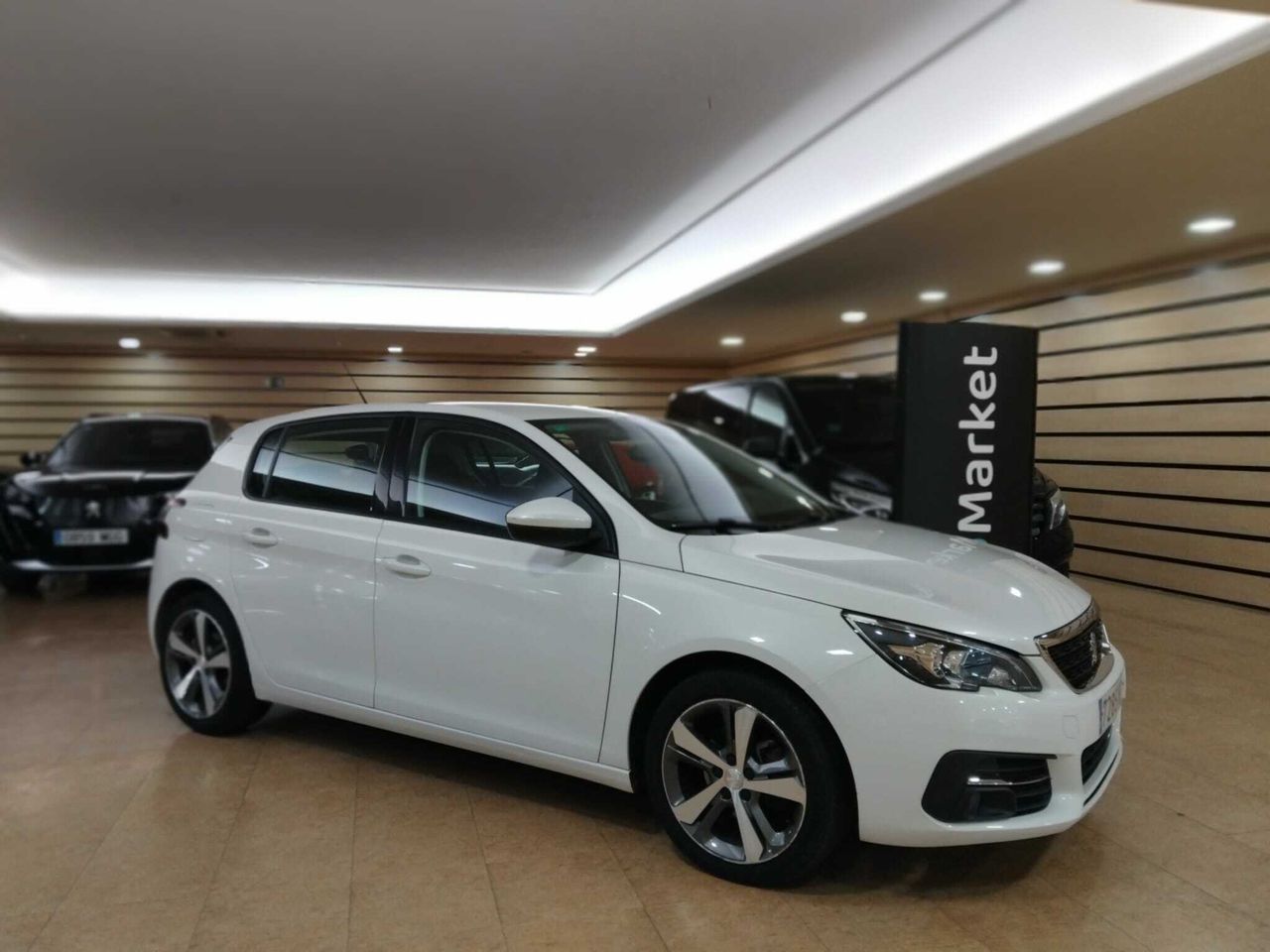 Peugeot 308 active 130cv puretech 6v - Foto 2