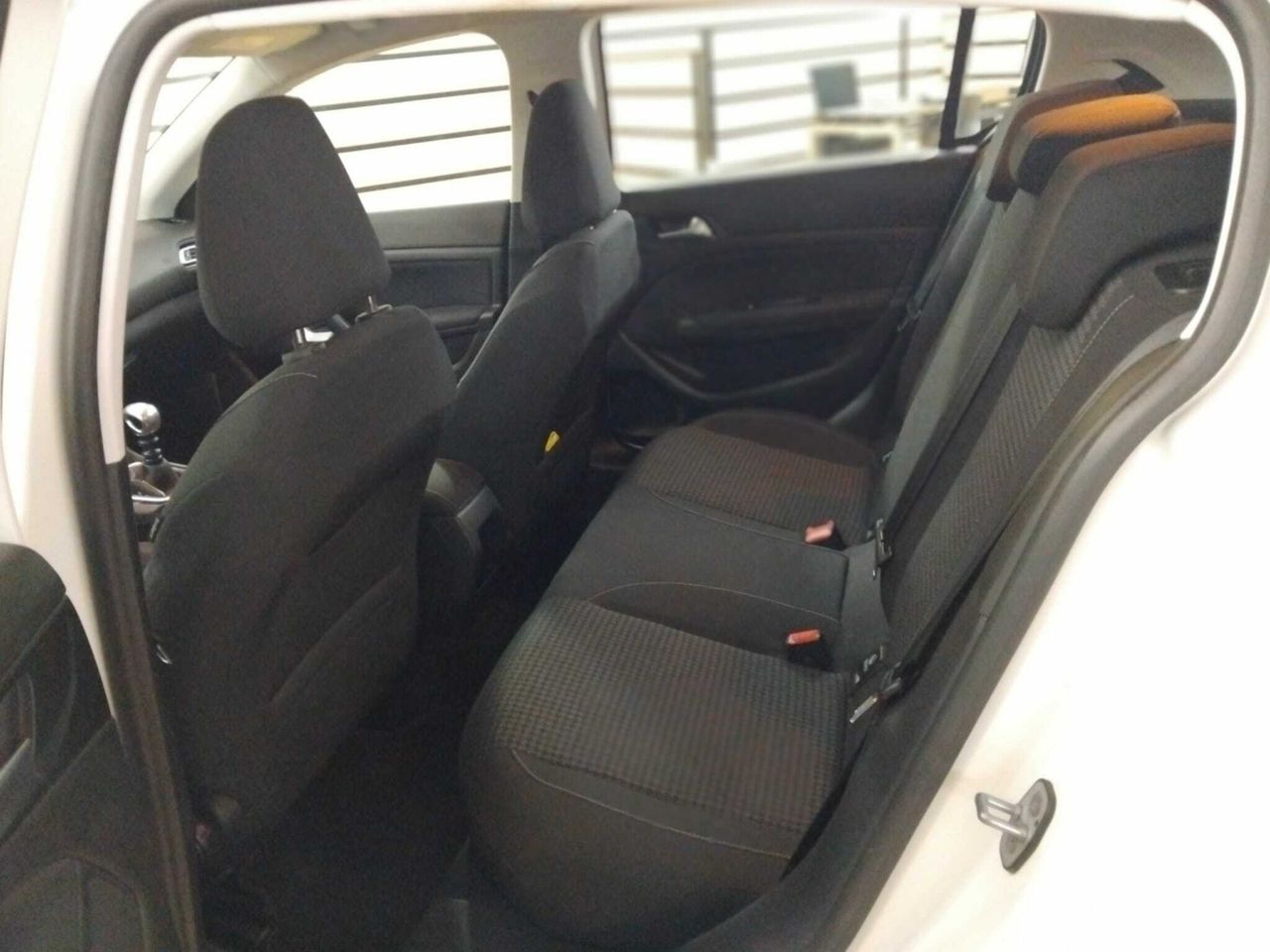 Peugeot 308 active 130cv puretech 6v - Foto 2