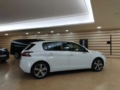 Peugeot 308 active 130cv puretech 6v