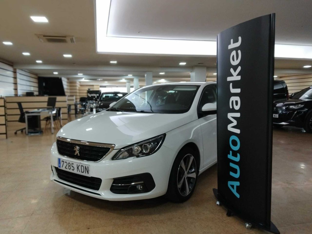Peugeot 308 active 130cv puretech 6v - Foto 2