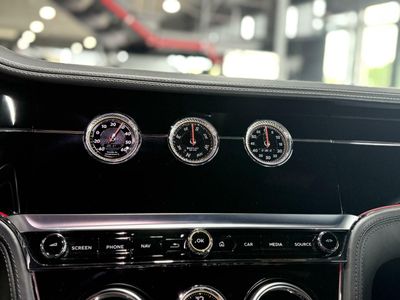 Bentley Continental GT Beluga· Mulliner · First Edition · Blackline* * · 635 CV ·  Automático ZF-9 · Tracción total (AWD)* 