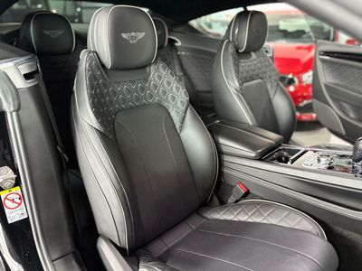 Bentley Continental GT Beluga· Mulliner · First Edition · Blackline* * · 635 CV ·  Automático ZF-9 · Tracción total (AWD)* 