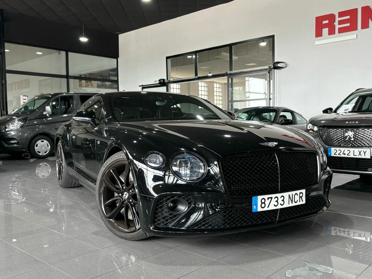Bentley Continental GT Beluga· Mulliner · First Edition · Blackline* * · 635 CV ·  Automático ZF-9 · Tracción total (AWD)*  - Foto 2