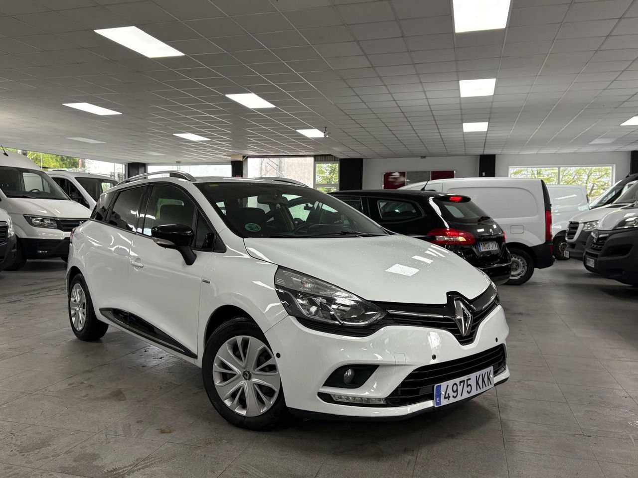 Renault Clio SPORT TOURER  - Foto 2