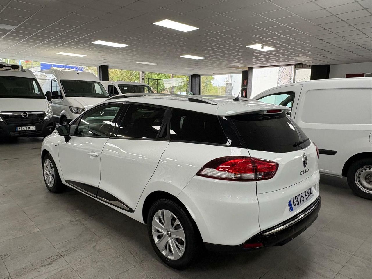 Renault Clio SPORT TOURER  - Foto 2
