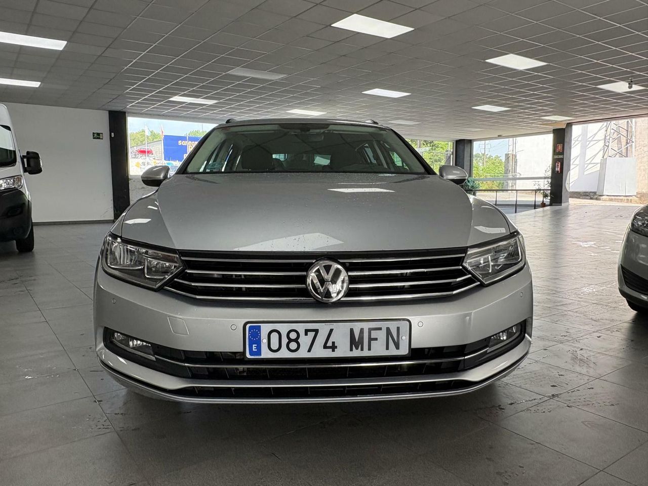 Volkswagen Passat 1.6 tdi VARIANT DSG  - Foto 2