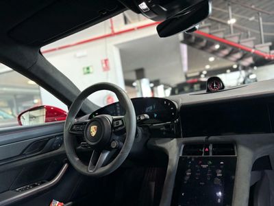 Porsche Taycan GTS 5 plazas GARANTIA AMPLIADA BATERIA 8 AÑOS