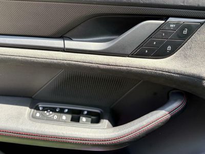 Porsche Taycan GTS 5 plazas GARANTIA AMPLIADA BATERIA 8 AÑOS
