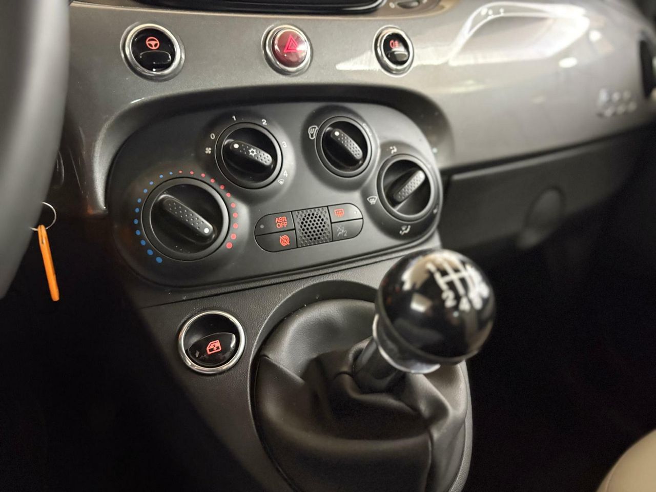 Fiat 500 DOLCEVITA 1.0 HYBRID  - Foto 2