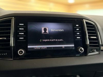 Skoda Karoq 1.5 TSI 110KW (150CV) DSG ACT AMBITION PACK DISEÑO PLUS^PACK MULTIMEDIA M^
