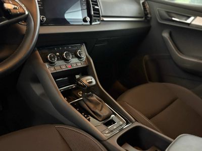Skoda Karoq 1.5 TSI 110KW (150CV) DSG ACT AMBITION PACK DISEÑO PLUS^PACK MULTIMEDIA M^